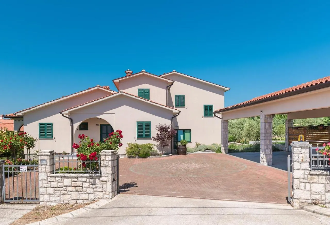 Holiday House Olive Grove With Pool And Garden Labin  0*, Labin (Istria) Croacia